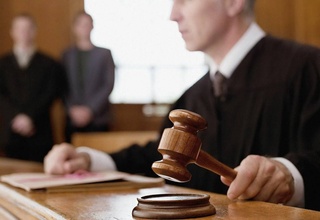 Установлена ответственность за вмешательство в исполнение судебных актов