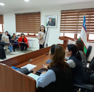 “Аёллар дафтари”га киритилган хотин-қизларга имтиёзли кредитлар берилди