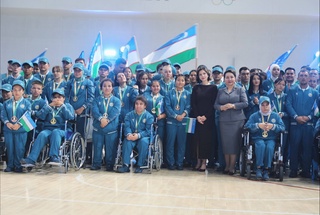 Дар шаҳри Тошканд ҳайати варзишгарони Ӯзбекистон, ки дар Бозиҳои параосиёии наврасон мақоми аввалро ба даст оварданд, бо тантана истиқбол карда шуданд