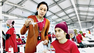 Обеспечивается занятость женщин и молодежи