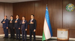 Выборы-2024: на избирательном участке при Посольстве Узбекистана в Индии началось голосование соотечественников