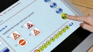 Энди ҳайдовчилик гувоҳномасини олиш учун имтиҳонлар автомактабларда ўтказилмайди