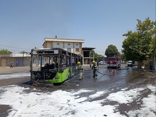 Учтепа туманида автобус ёниб кетди