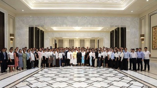 Сенат Төрайымы мен сенаторлар «Эл-юрт умиди» қорының стипендиаттарымен кездесті