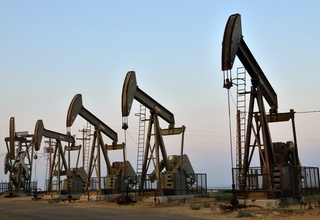 Нефть нархлари сезиларли даражада пасайди