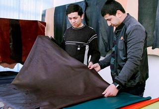 Тадбиркорларга чарм-пойабзал ва мўйначилик соҳаларида кредитлар ажратилади