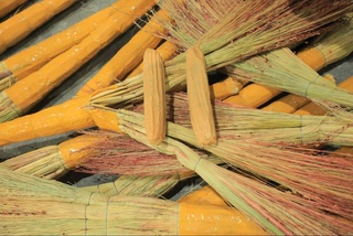 Дар вилояти Сурхондарё кӯшиши ворид кардани зиёда аз 600 кг маводи мухаддир, ки дар ҷорӯбҳои хоҷагӣ пинҳон шуда буд, пешгирӣ карда шуд