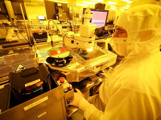 АҚШда ОИВни бартараф этиш ва танани вирусдан ҳимоя қилиш учун ген терапияси ишлаб чиқилди