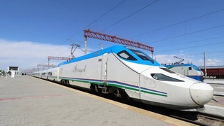 Рейсы скоростного поезда «Афросиаб» в Бухару отменены еще на пять дней