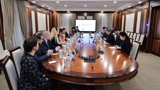 Odam savdosiga va majburiy mehnatga qarshi kurashish masalalari muhokama etildi