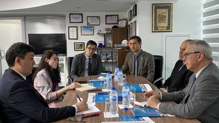 A meeting was held with representatives of the Bureau of Drug Control and Law Enforcement of the US State Department