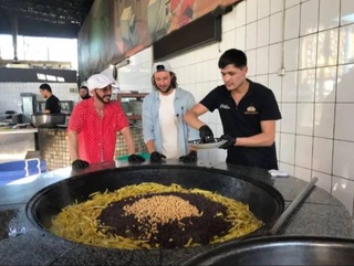 Российский телеканал «НТВ» снимает передачу о путешествиях в Ташкенте и Самарканде