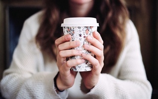 Uch stakan choy yoki qahvani qog'oz stakanlarda ichsak...