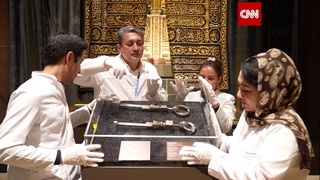 CNN телеканали Янги йил эфир дастурида Ислом цивилизацияси маркази ҳақида ҳикоя қилмоқда