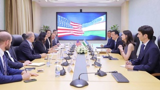 Ўзбекистон ва ИМА масъалаҳои ҷалби маблағгузории хусусиро ба лоиҳаҳои рушди инфрасохтори нақлиёт баррасӣ карданд