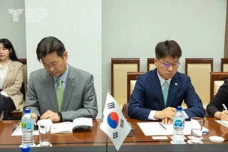 Uzbekistan and South Korea discussed issues of cooperation in the framework of transport infrastructure development projects