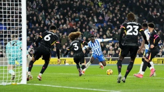 Гол Митомы и дубль Минте позволили «Брайтону» разгромить «Челси»