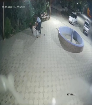 Andijon tumanida tez yordam brigadasini urgan fuqarolarga chora ko'rilmagani aytilayotgan voqeaga izoh berildi