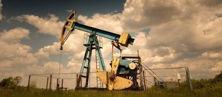 Дунёда нефть нархи тўрт ҳафта ичидаги энг юқори даражага яқинлашди
