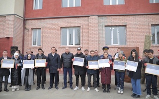 Эл-юрт кўмаги тоғдан-да баланд