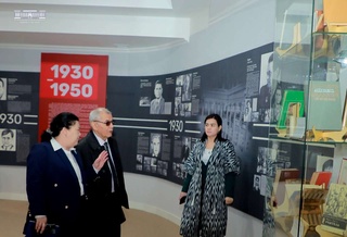 Мирзо Турсунзода мукофоти совриндори – Ўзбекистон Ёзувчилар уюшмаси меҳмони