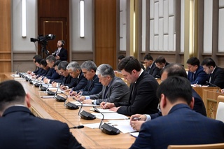 Xorijiy investitsiyalarni jalb qilish ishlari koʻrib chiqildi