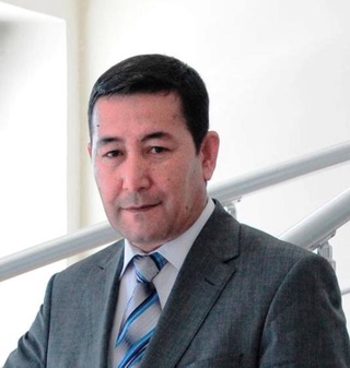 Hazrat Alisher Navoiyga ehtirom yoxud Insoniyat quyoshi taʼrifida bitilgan roman toʻgʻrisida bir-ikki ogʻiz soʻz