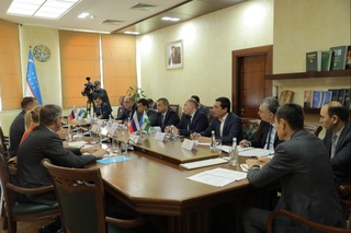 Rossiyada ishlash uchun hujjat tayyorlash osonlashtirilmoqda