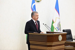 Божхона қўмитаси имтиёз билан кирган товарларни корхонабай ўрганиб чиқади