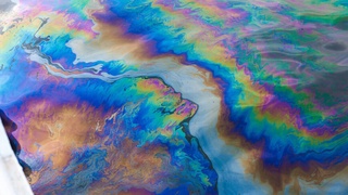 Қозоғистон даштида улкан нефть чиқиндиси ҳосил бўлди