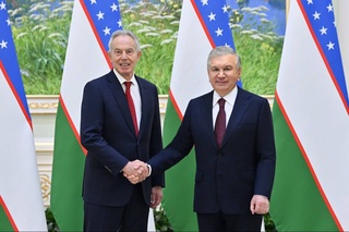 Өзбекстан Президенти Глобал өзгерислер институтының басшысы менен ушырасыў өткерди