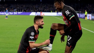 В дуэли с Рафаэлем Леао Хвича Кварацхелия проиграл право на титул преемника Марадоны