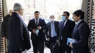 Делегация Узбекистана встретилась с ректором большой Парижской мечети во Франции