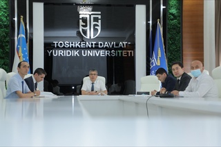 Адлия вазирлиги ва ТДЮУ жойлардаги юридик факултетларга илмий-услубий кўмак беради