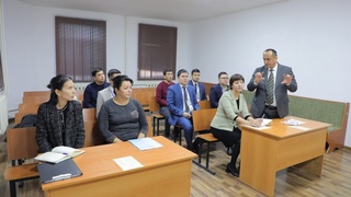 Нызамның дурыс қолланылыўы мәселелери талқыланды