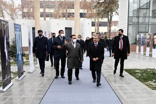 President holds conversation with filmmakers