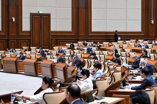 Өзбекстан ҳәм Қырғызстан қамақтағыларды өз-ара тапсырады