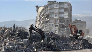 Теъдоди қурбониёни заминларзаи харобиовар дар Туркия аз 41 ҳазор нафар гузашт