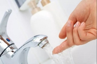 Кўп қаватли уйлардаги иссиқ сув ҳарорати қандай бўлиши керак?