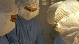 Qashqadaryoda ilk marotoba tizza boʻgʻimini endoprotezlash operatsiyasi muvafaqqiyatli yoʻlga qoʻyildi