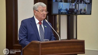 Бетонные ограждения на автомобильных дорогах установлены для предупреждения различных ДТП