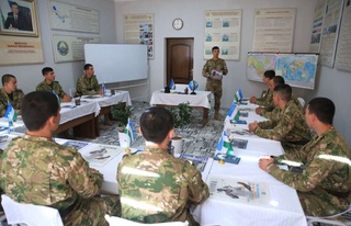 Арқа-батыс әскерий округине жаңа шақырылыўшылар жетип келди