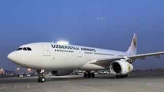 В Международном аэропорту «Ташкент» имени Ислама Каримова состоялась торжественная встреча самолета Airbus A330