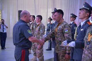 Халқаро армия ўйинлари ғолиблари пул мукофоти ҳамда муддатидан олдин ҳарбий унвонлар билан тақдирланди