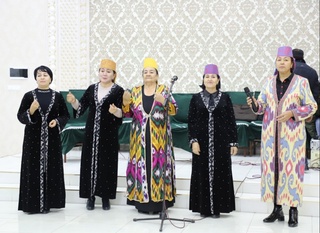 "Оталар чойхонаси"да маҳалла тинчлиги ва туризм ойлиги борасида давра суҳбати ўтказилди