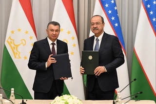 Хивада Ўзбекистон ва Тожикистон ўртасидаги Ҳукуматлараро комиссиянинг навбатдаги йиғилиши бўлди