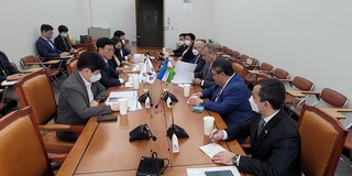 В Сеуле обсуждены перспективы сотрудничества парламентских групп дружбы Узбекистана и Южной Кореи