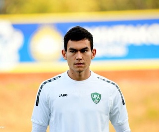 Рустам Ашурматов “Рубин”га ўтяпти