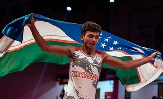 Паҳлавонони Ӯзбекистон чемпионати ҷаҳонро бомуваффақият оғоз карданд