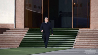 Shavkat Mirziyoyev departs for Bukhara